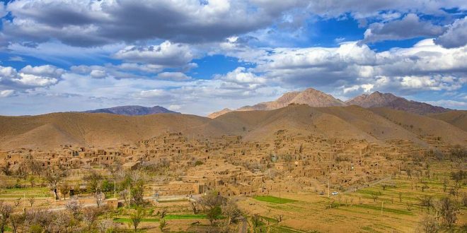 تصویری زیبا از روستای تاریخی خانیکشاه