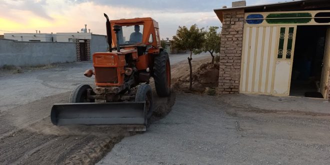 عملیات زیرسازی آماده سازی برخی خیابان ها جهت جدول کشی